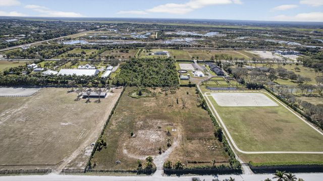 16296 Deer Path Lane, Wellington, FL 33470