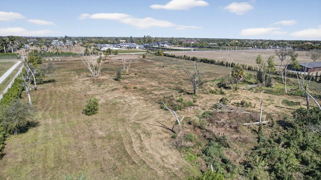 16296 Deer Path Lane, Wellington, FL 33470