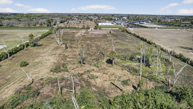 16296 Deer Path Lane, Wellington, FL 33470