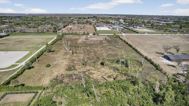 16296 Deer Path Lane, Wellington, FL 33470