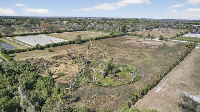 16296 Deer Path Lane, Wellington, FL 33470