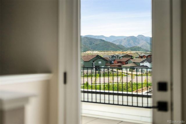 9696 Browns Peak Circle, Littleton, CO 80125