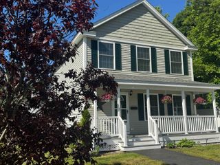 142 Comeau Street, Manchester, NH 03102