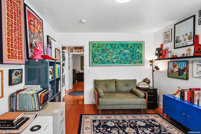 410 23rd St SE, Salem, OR 97301