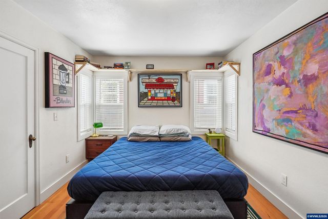 410 23rd St SE, Salem, OR 97301