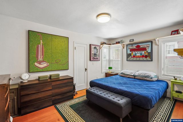 410 23rd St SE, Salem, OR 97301