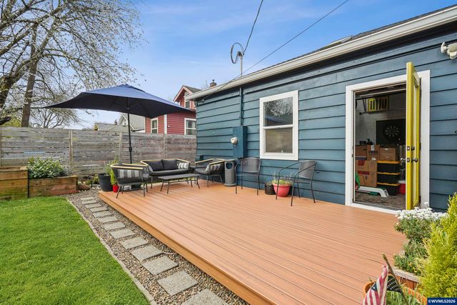 410 23rd St SE, Salem, OR 97301