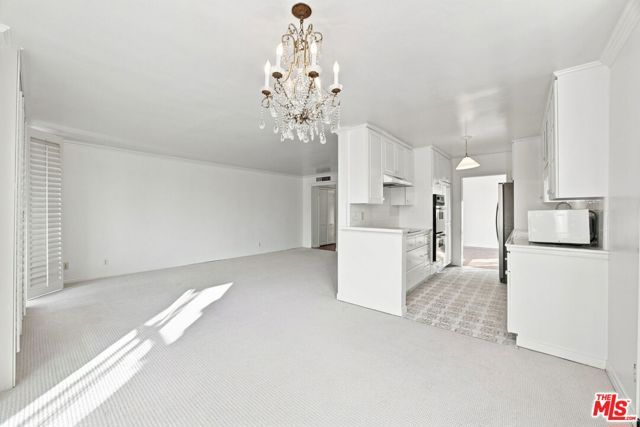 2301 S Beverly Glen Boulevard 301, Los Angeles, CA 90064