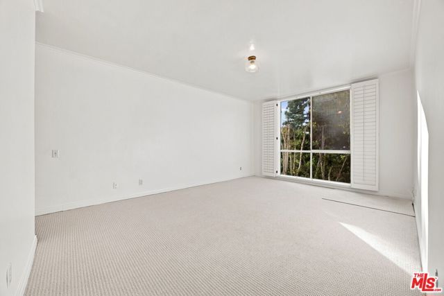 2301 S Beverly Glen Boulevard 301, Los Angeles, CA 90064