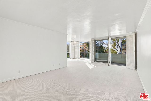 2301 S Beverly Glen Boulevard 301, Los Angeles, CA 90064