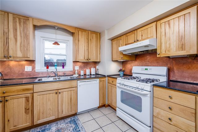 30 Raleigh Street, Rochester, NY 14620