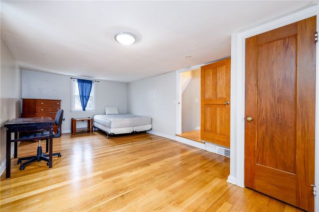 30 Raleigh Street, Rochester, NY 14620