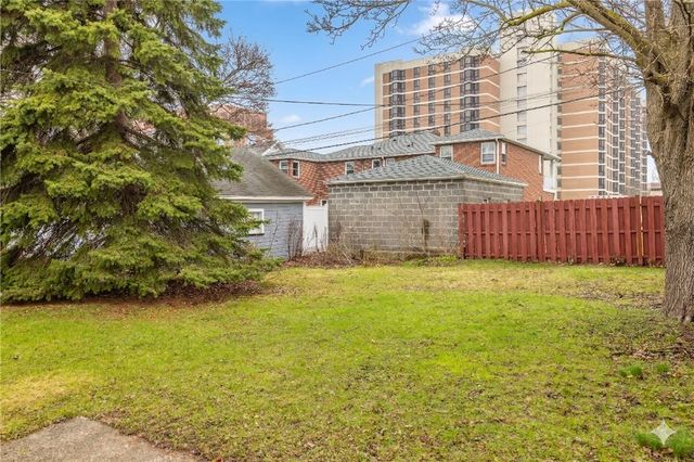 30 Raleigh Street, Rochester, NY 14620