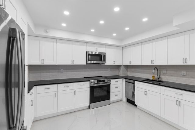 3750 Galt Ocean Drive 209, Fort Lauderdale, FL 33308