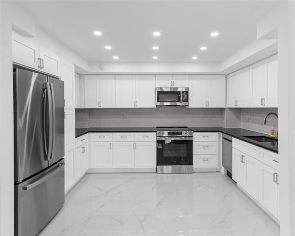 3750 Galt Ocean Drive 209, Fort Lauderdale, FL 33308