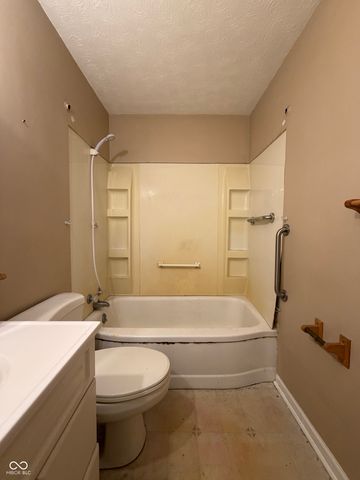 2240 Saint Paul Street, Indianapolis, IN 46203