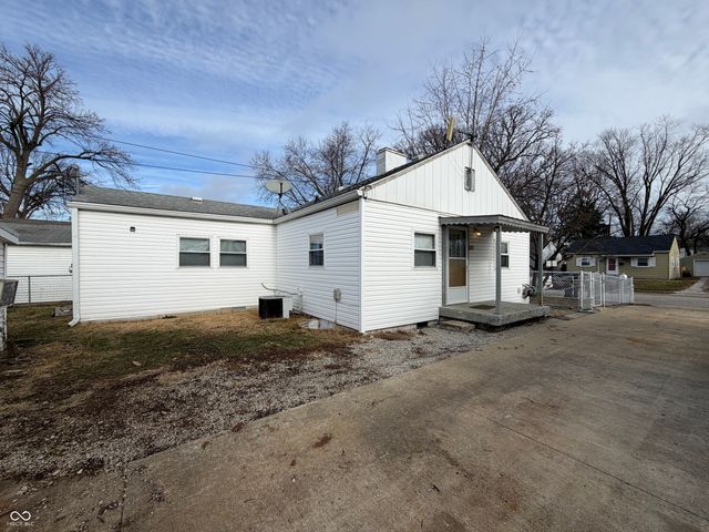 2240 Saint Paul Street, Indianapolis, IN 46203