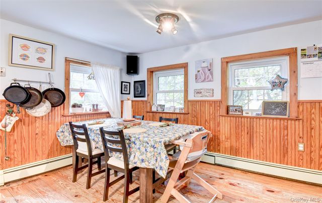 202 Canopus Hollow Road, Putnam Valley, NY 10579