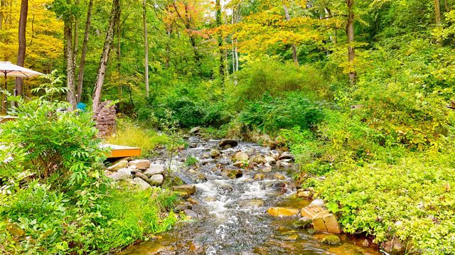 202 Canopus Hollow Road, Putnam Valley, NY 10579