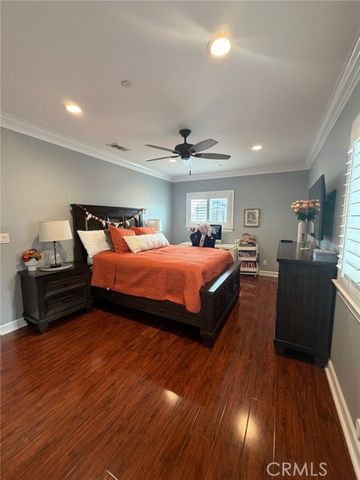 6518 Walker, Bell, CA 90201