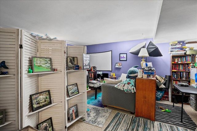 6650 Monument Avenue, Portage, IN 46368