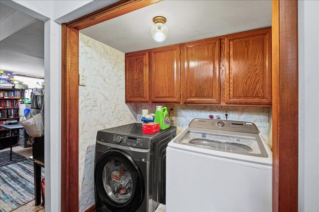 6650 Monument Avenue, Portage, IN 46368