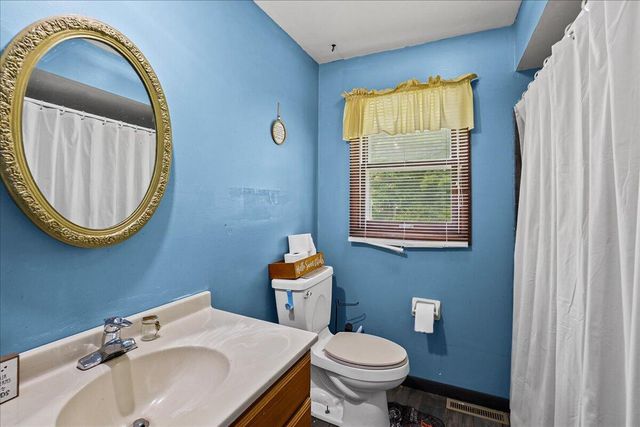 6650 Monument Avenue, Portage, IN 46368