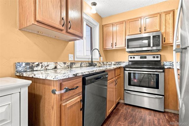 1525 S Holly Street 208, Denver, CO 80222