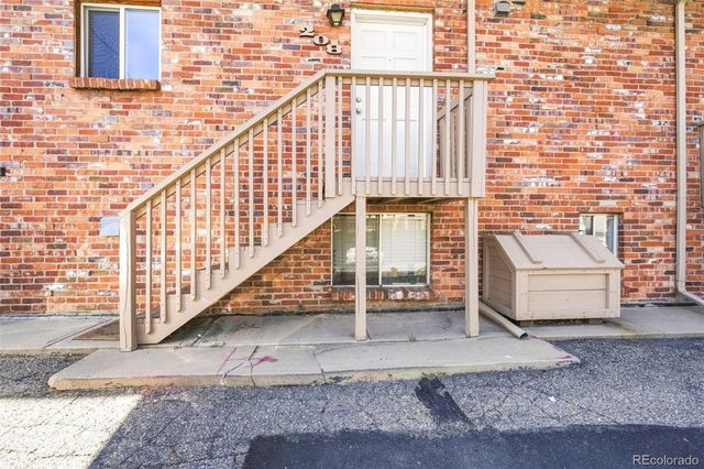 1525 S Holly Street 208, Denver, CO 80222