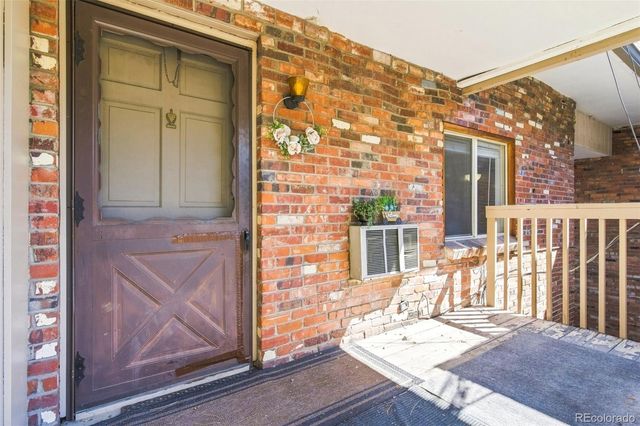 1525 S Holly Street 208, Denver, CO 80222