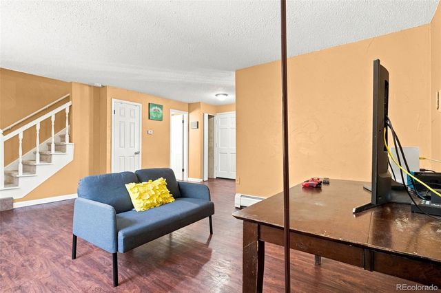 1525 S Holly Street 208, Denver, CO 80222