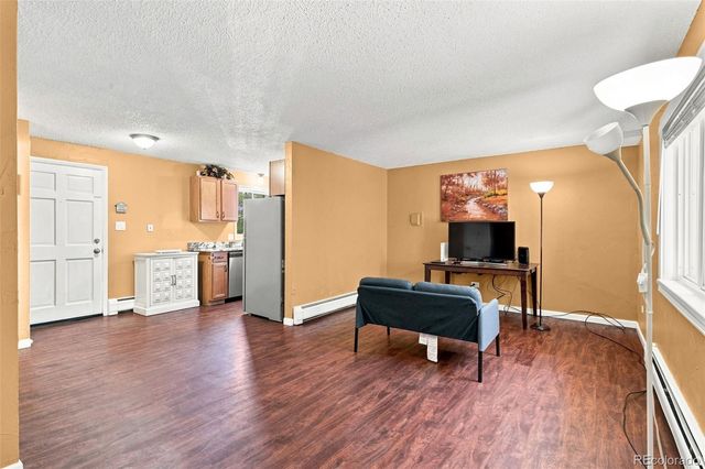1525 S Holly Street 208, Denver, CO 80222