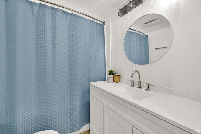 696 S LOCUST AVE, Pleasant Grove, UT 84062