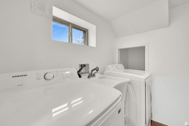 696 S LOCUST AVE, Pleasant Grove, UT 84062