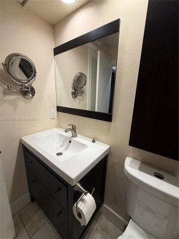 13712 SW 149th Cir Ln 4-52, Miami, FL 33186