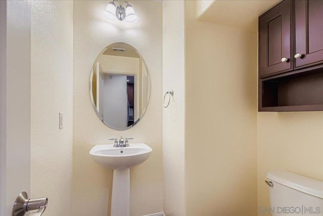 17019 Camino Marcilla 5, San Diego, CA 92127