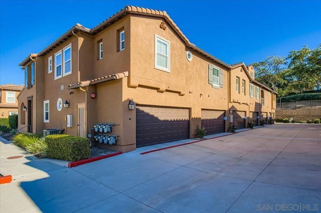 17019 Camino Marcilla 5, San Diego, CA 92127