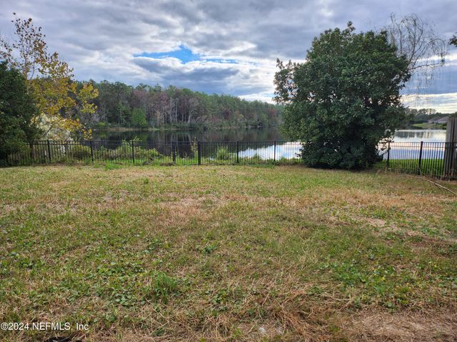 9194 PROSPERITY LAKE Drive, Jacksonville, FL 32244