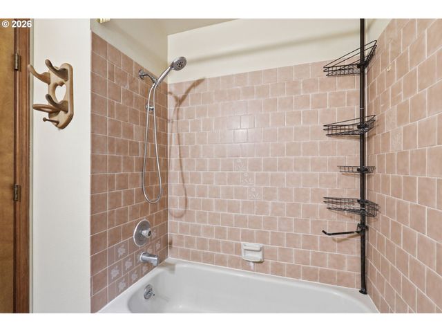 6808 Ne 92ND Ct, Vancouver, WA 98662