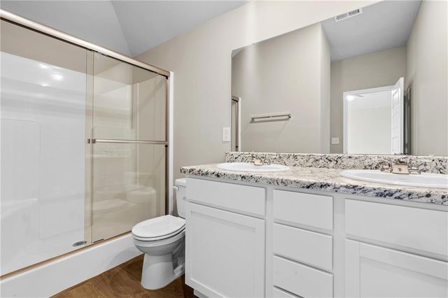 20222 W 195th Street, Spring Hill, KS 66083