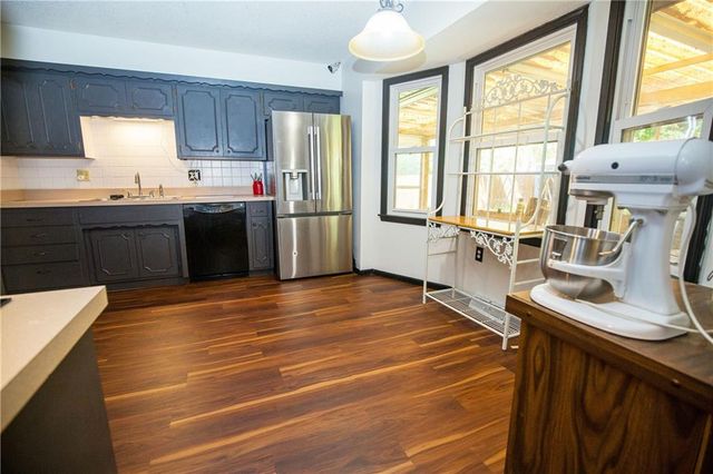 8951 Rene Street, Lenexa, KS 66215
