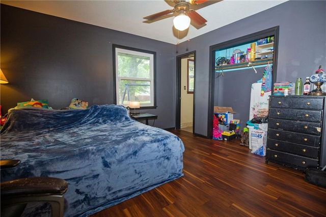 8951 Rene Street, Lenexa, KS 66215