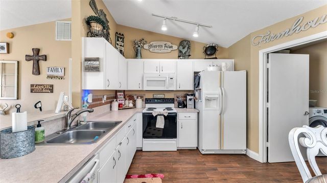 7406 BRIARBAY LOOP, Lakeland, FL 33810