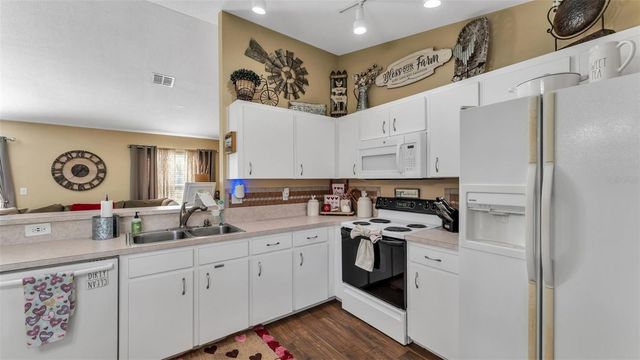 7406 BRIARBAY LOOP, Lakeland, FL 33810