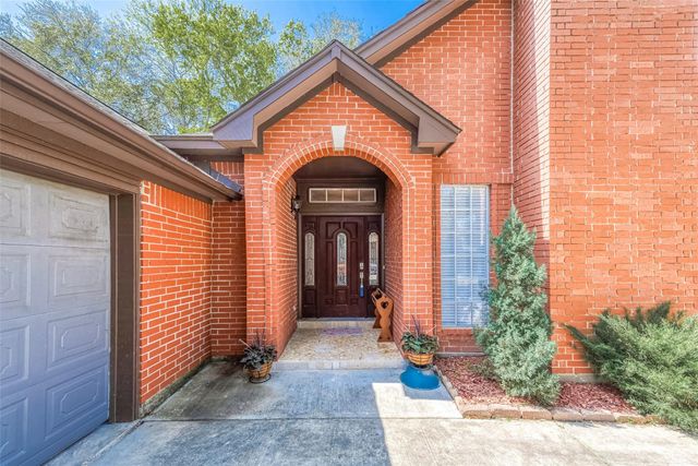 5439 Fern Park Drive, Kingwood, TX 77339