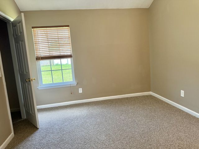 1204 Lakewalk Dr, Antioch, TN 37013