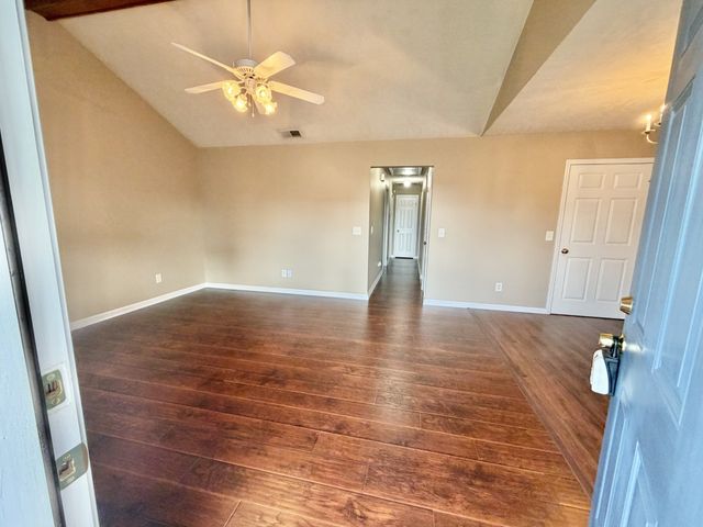 1204 Lakewalk Dr, Antioch, TN 37013