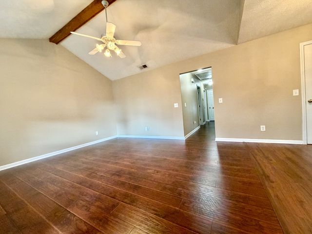 1204 Lakewalk Dr, Antioch, TN 37013