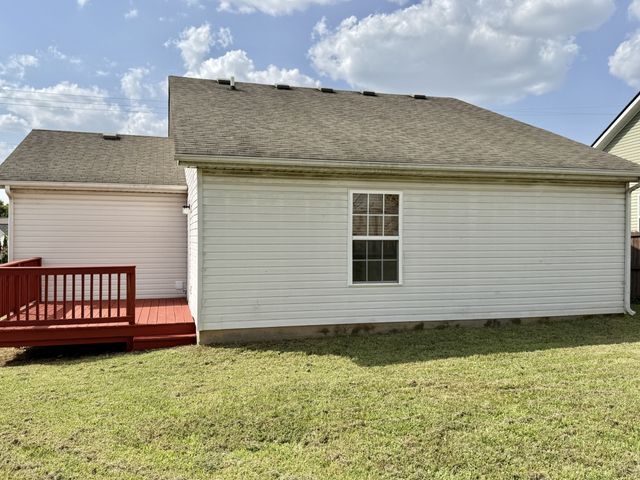 1204 Lakewalk Dr, Antioch, TN 37013