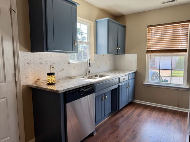 1204 Lakewalk Dr, Antioch, TN 37013
